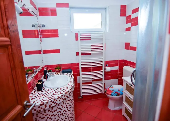 Marco Art Vendeghaz Jakuzzi, Sauna - 2025 Nyartol - From Summer 2025 ゲストハウス Marko